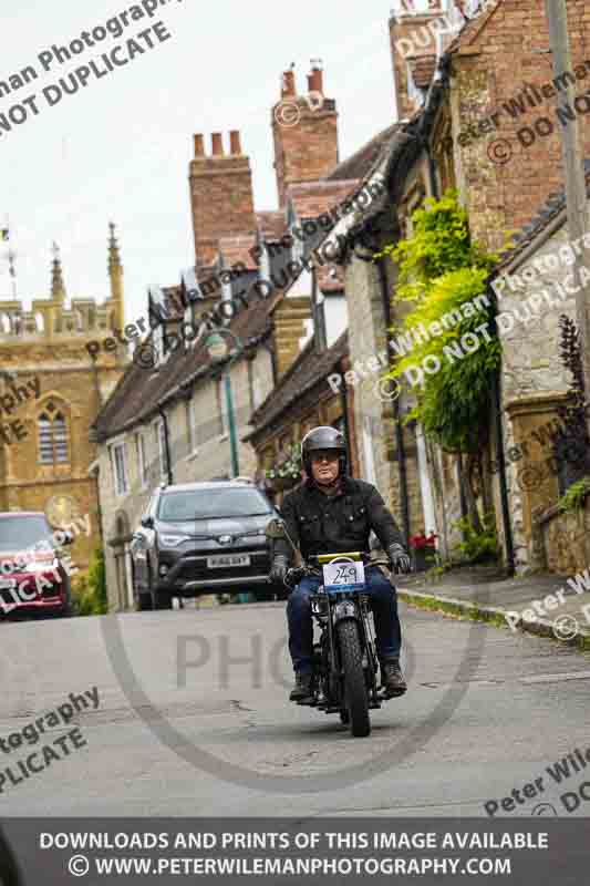 Vintage motorcycle club;eventdigitalimages;no limits trackdays;peter wileman photography;vintage motocycles;vmcc banbury run photographs
